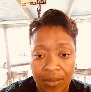 Meet your Posher, Pamela